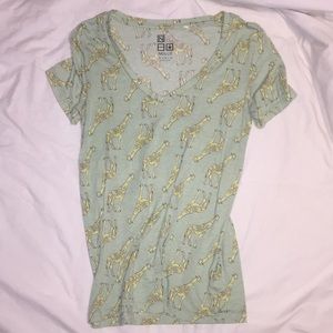 green top with yellow giraffes